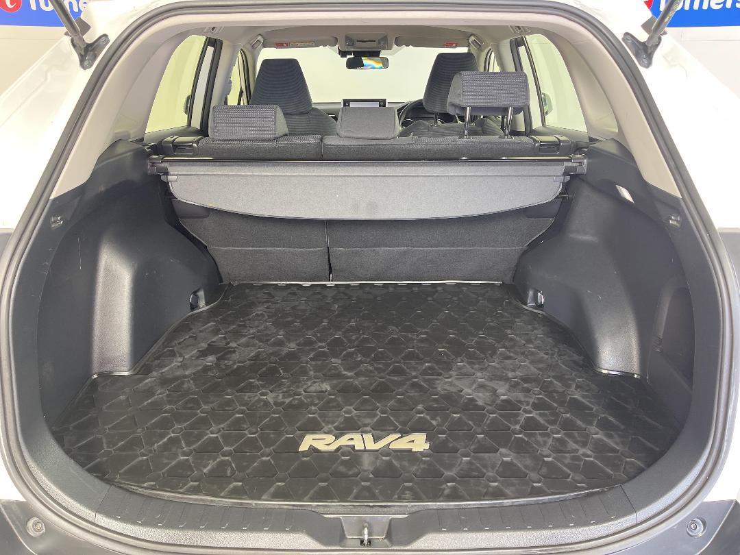 Photo '14' of Toyota Rav4 Photo '14' of Toyota Rav4