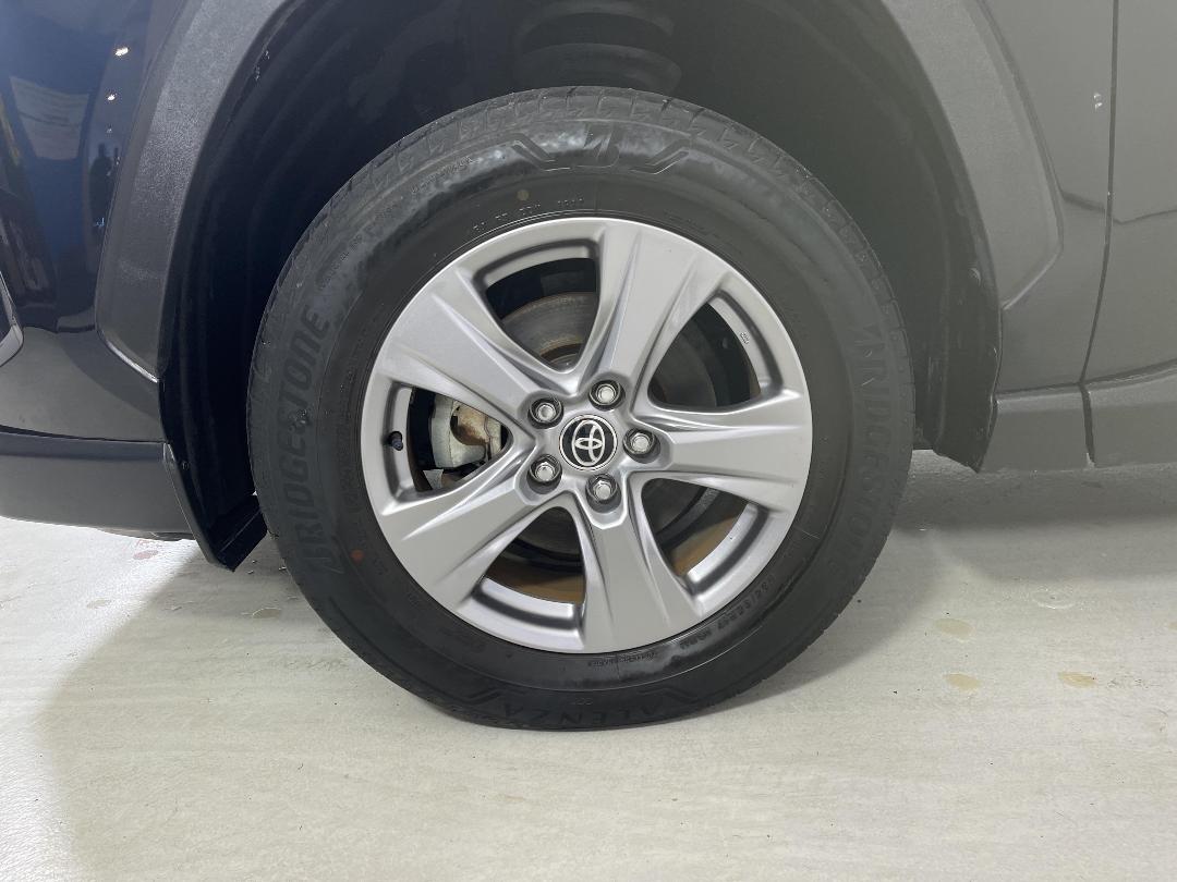 Photo '10' of Toyota Rav4 Photo '10' of Toyota Rav4