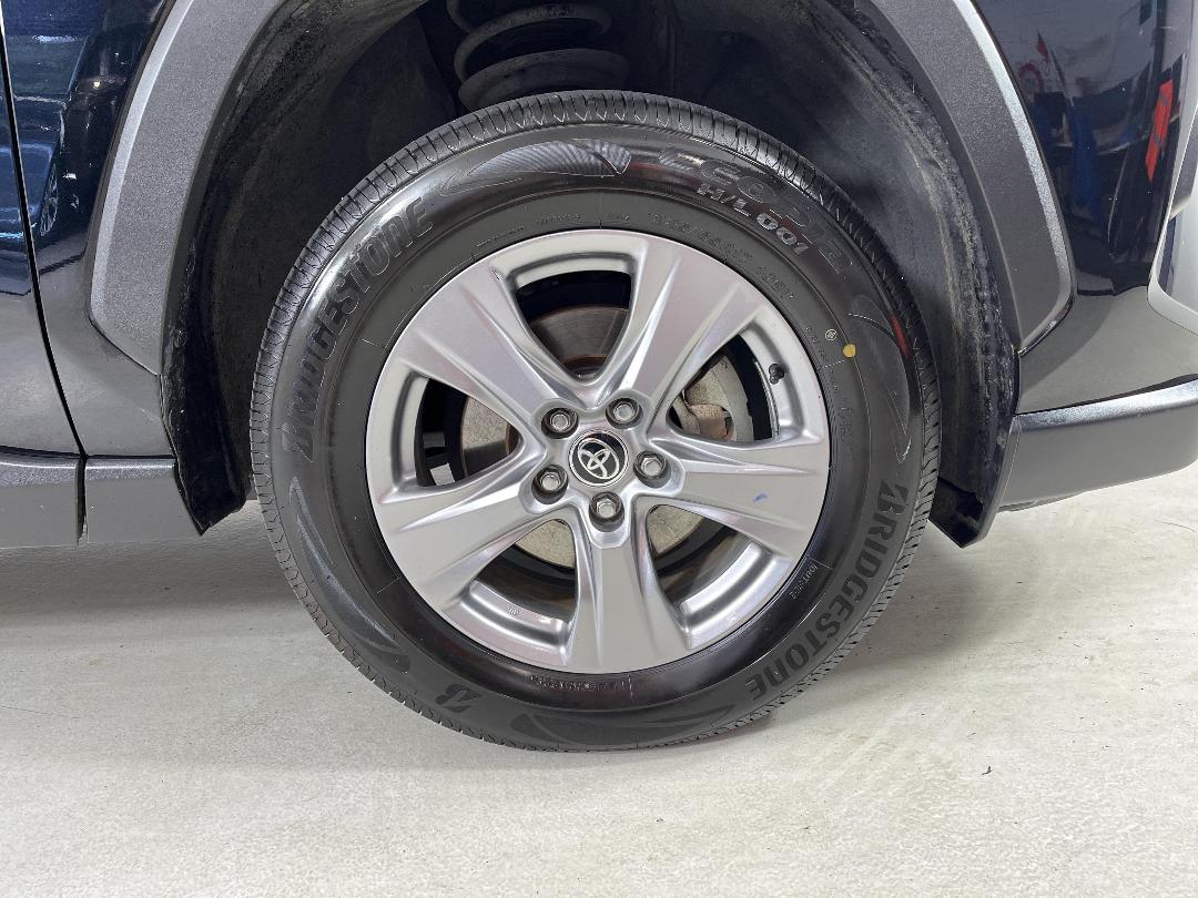 Photo '9' of Toyota Rav4