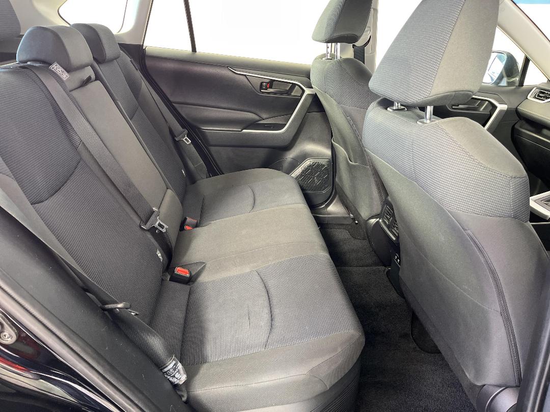 Photo '20' of Toyota Rav4