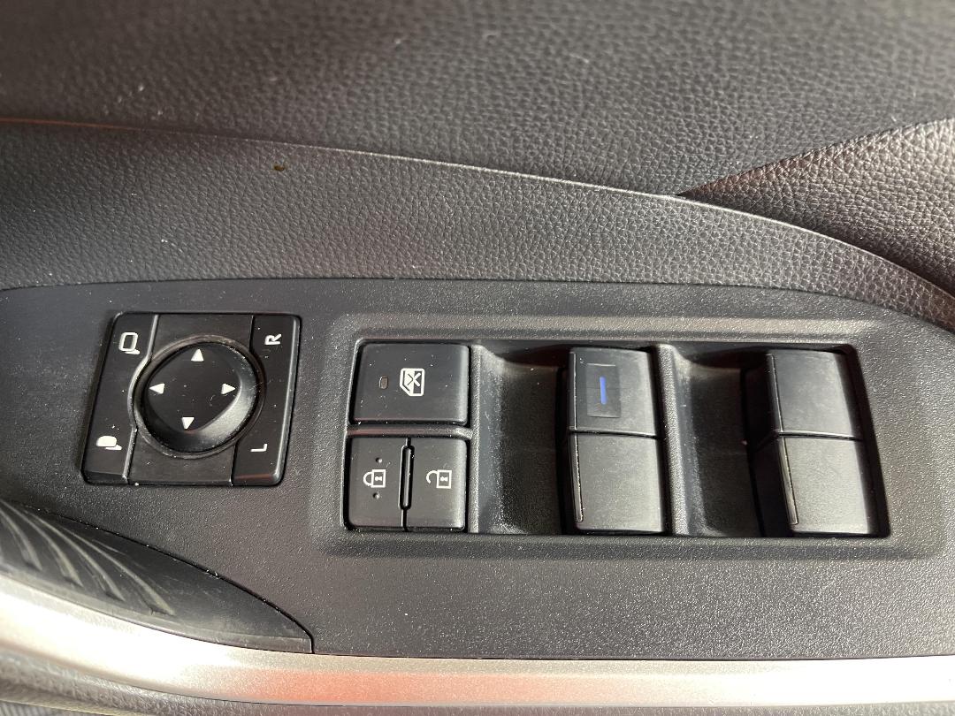 Photo '26' of Toyota Rav4