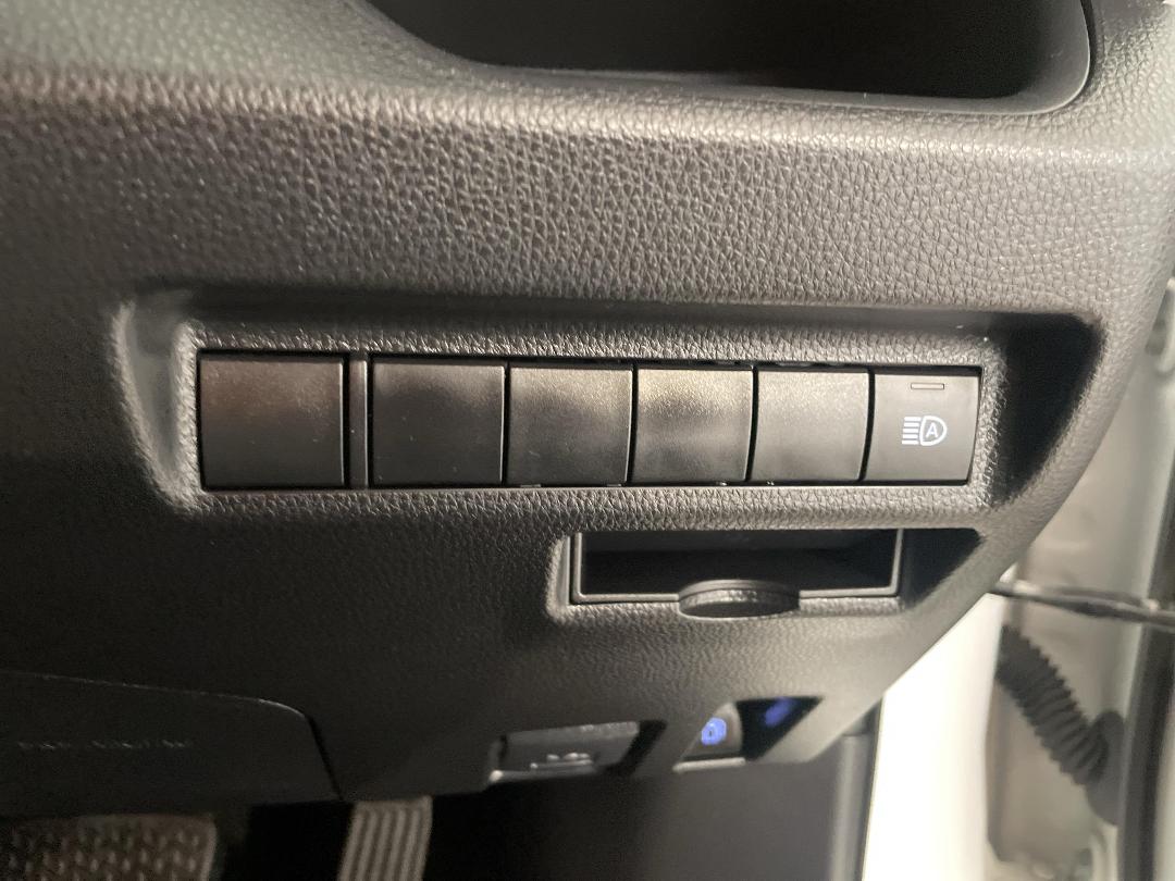 Photo '25' of Toyota Rav4 Photo '25' of Toyota Rav4