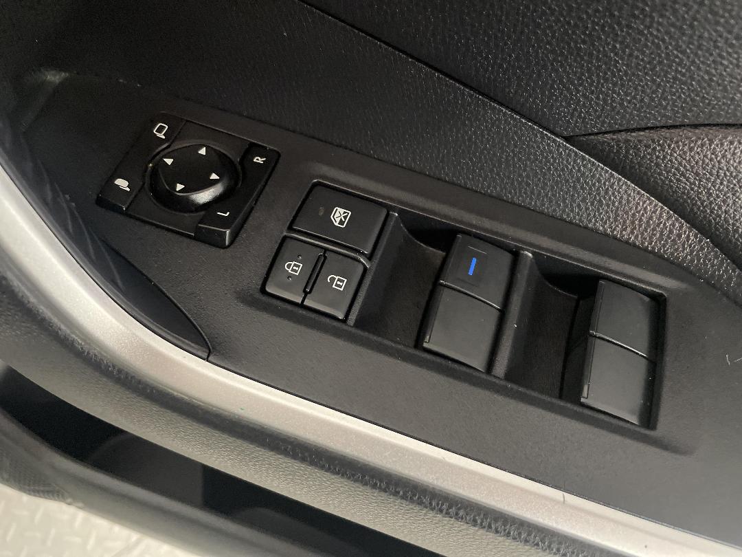 Photo '24' of Toyota Rav4 Photo '24' of Toyota Rav4