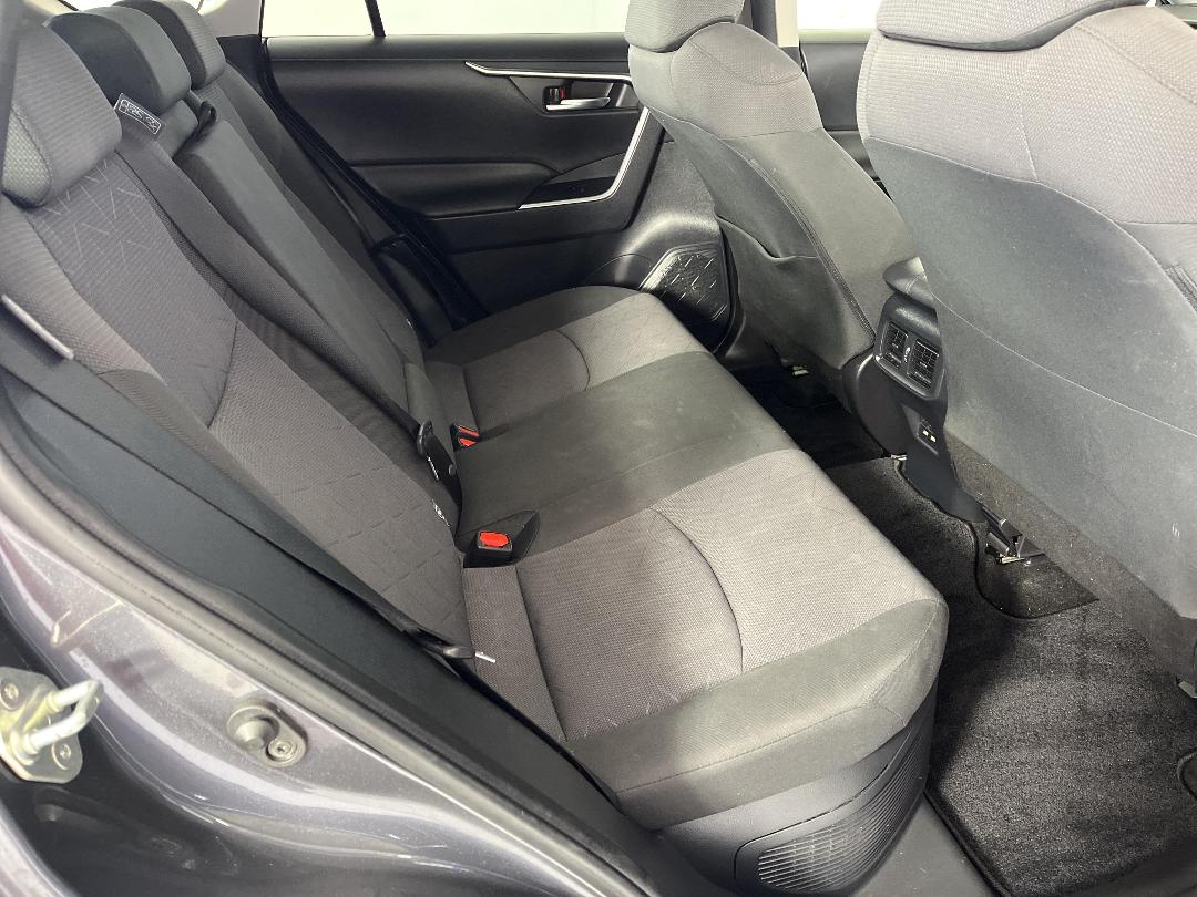 Photo '20' of Toyota Rav4