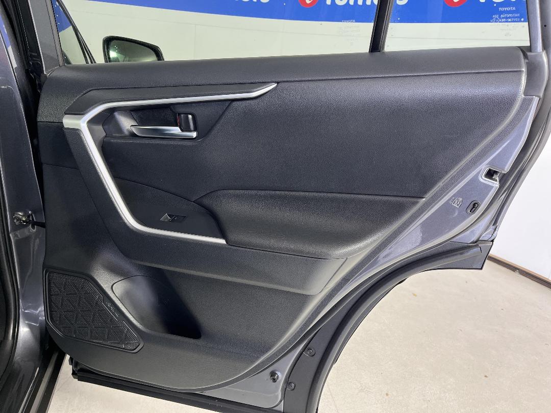 Photo '19' of Toyota Rav4