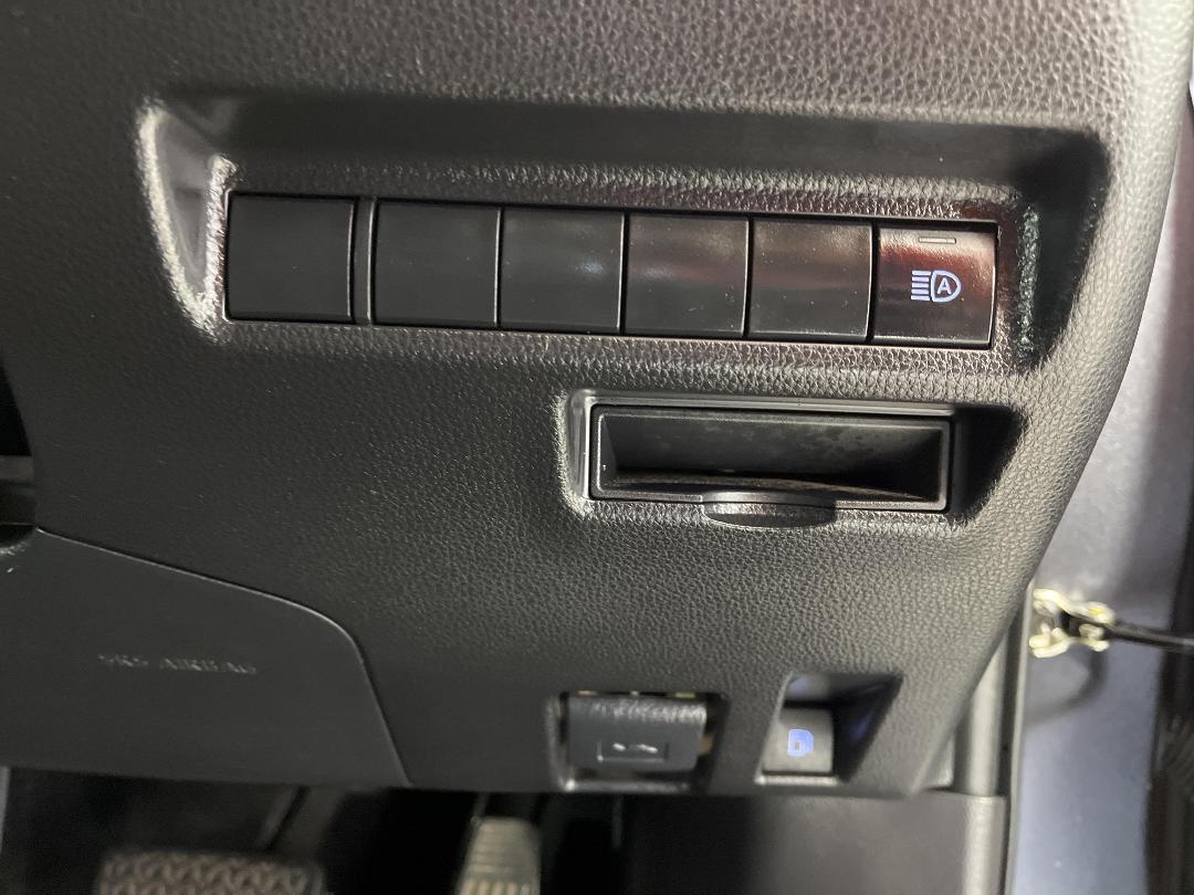 Photo '24' of Toyota Rav4