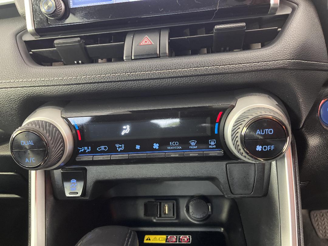 Photo '29' of Toyota Rav4