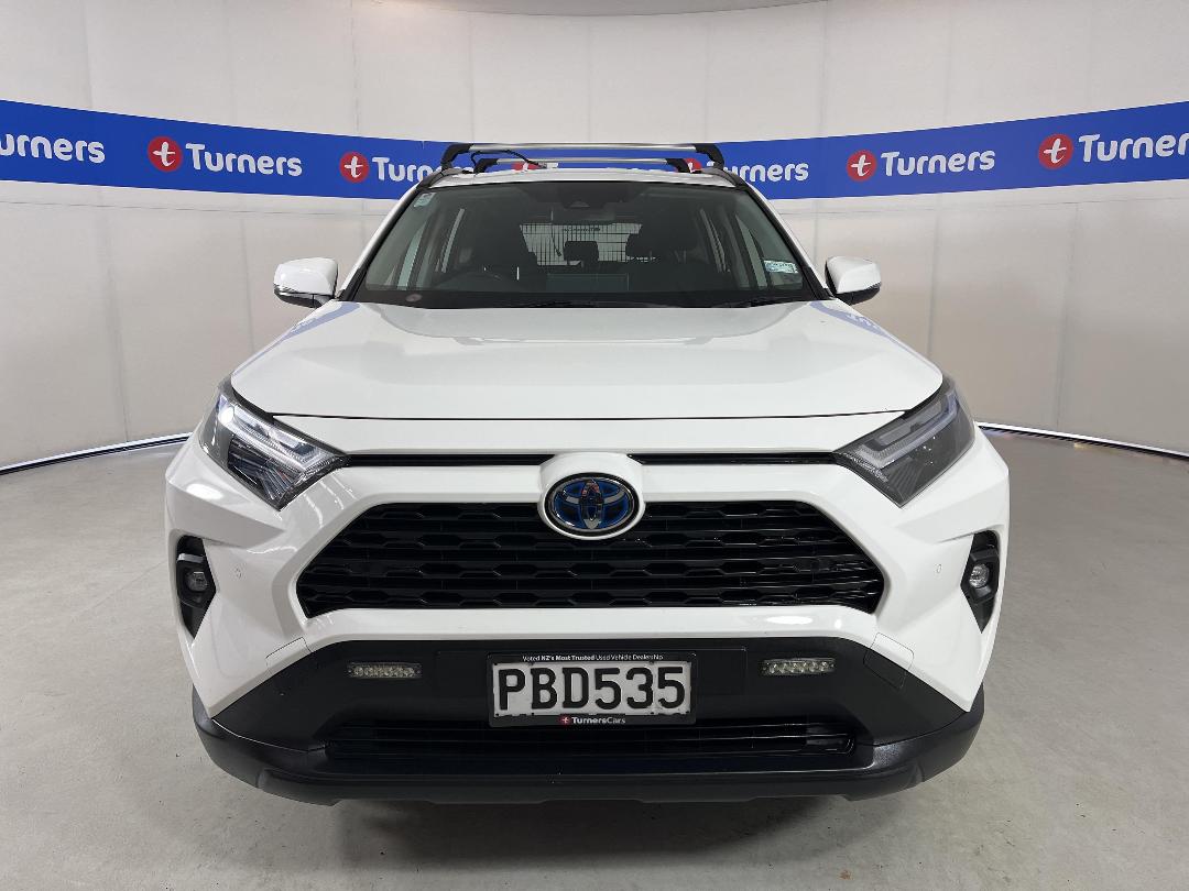 Photo '2' of Toyota Rav4