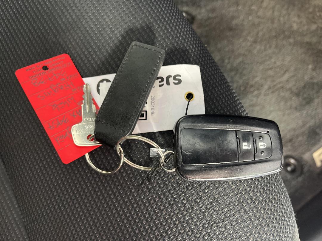 Photo '22' of Toyota Rav4