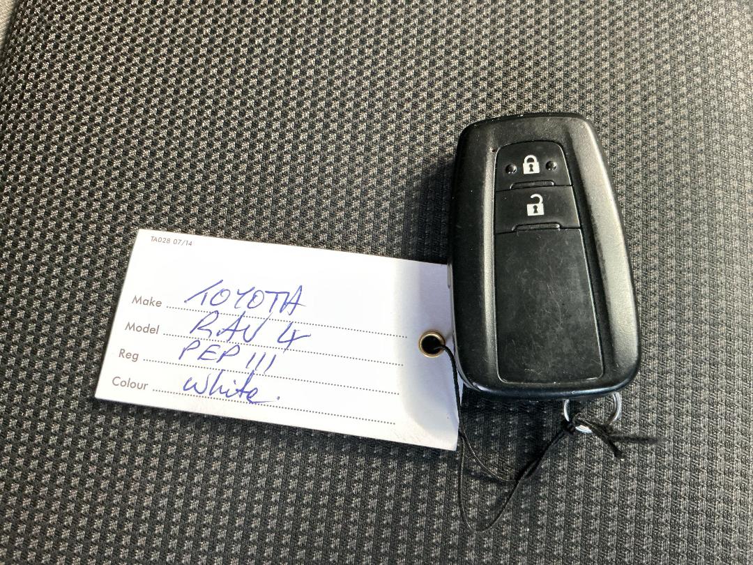 Photo '22' of Toyota Rav4