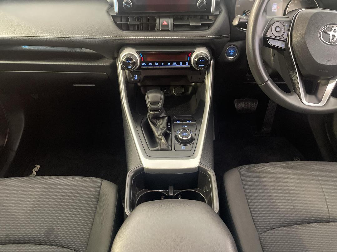 Photo '18' of Toyota Rav4 Photo '18' of Toyota Rav4