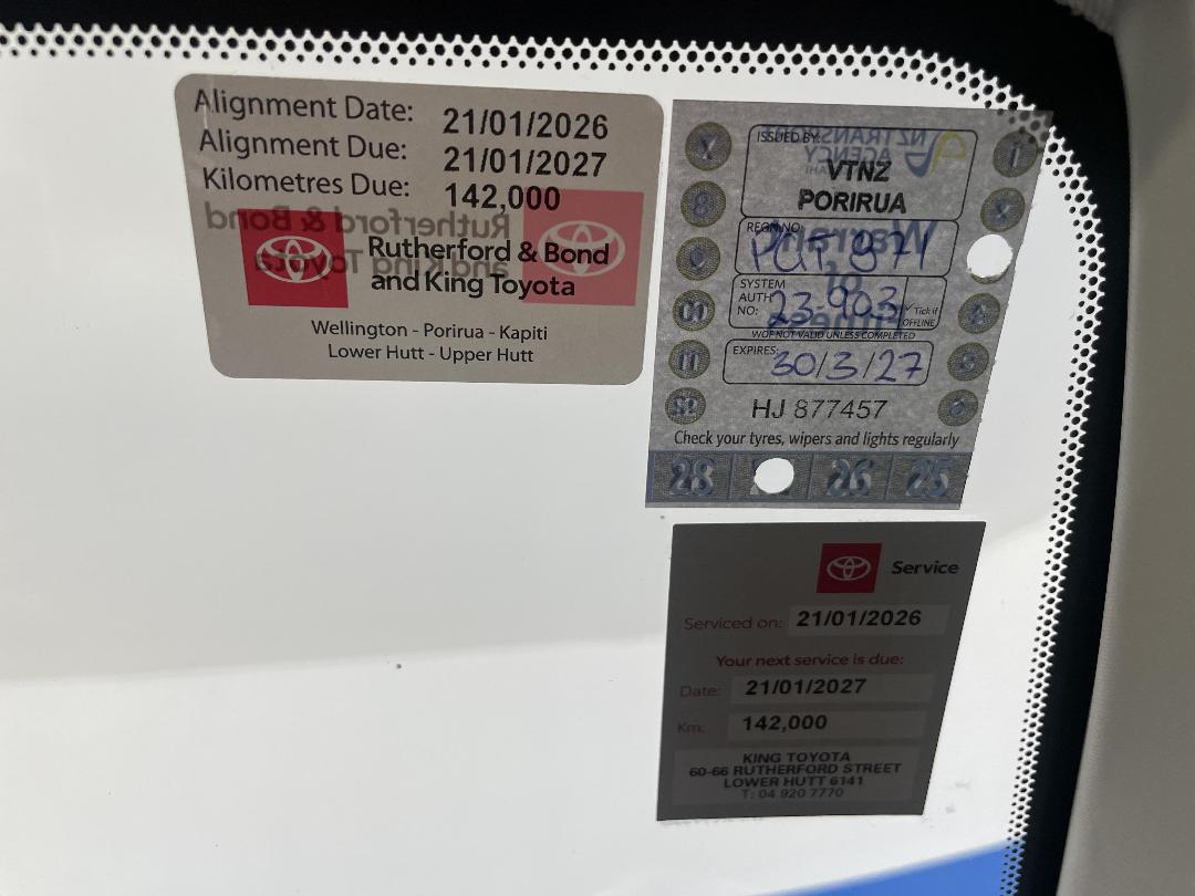 Photo '32' of Toyota Rav4 Photo '32' of Toyota Rav4