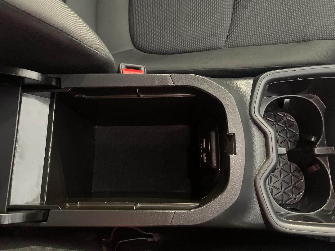 Photo '31' of Toyota Rav4 Photo '31' of Toyota Rav4