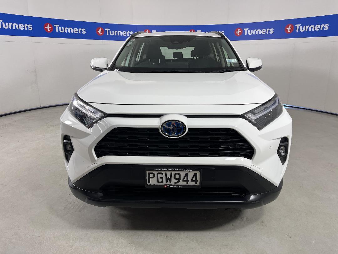 Photo '2' of Toyota Rav4