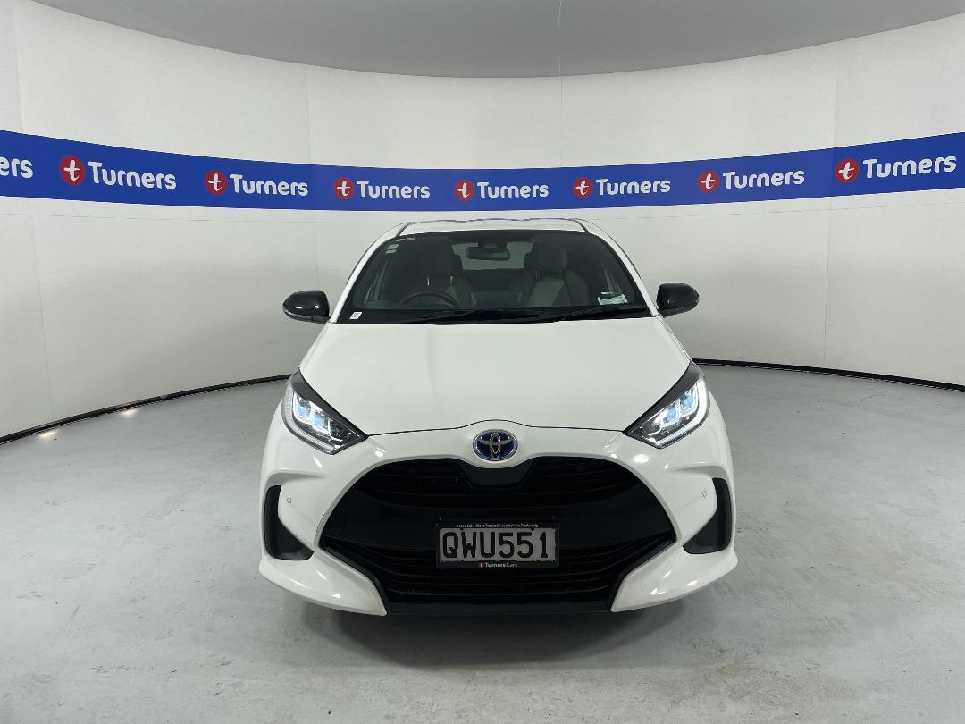 Photo '2' of Toyota Yaris
