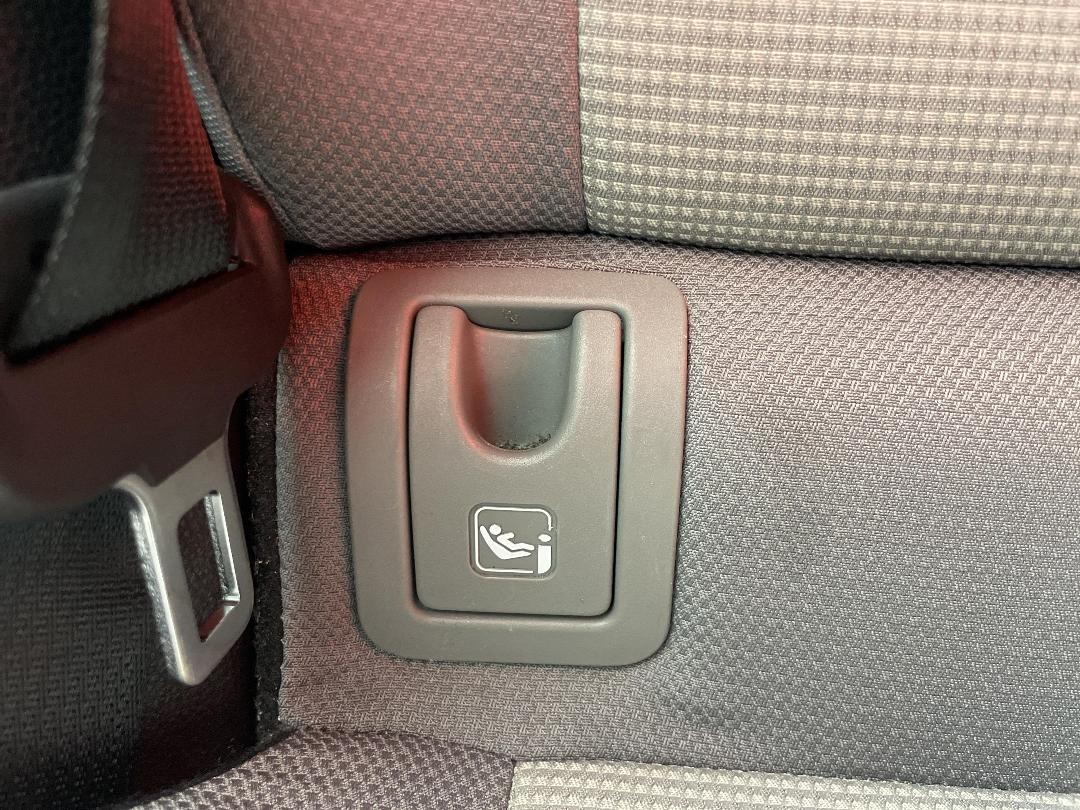 Photo '23' of Toyota Yaris