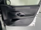 Thumbnail '15' of Toyota Yaris Thumbnail '15' of Toyota Yaris