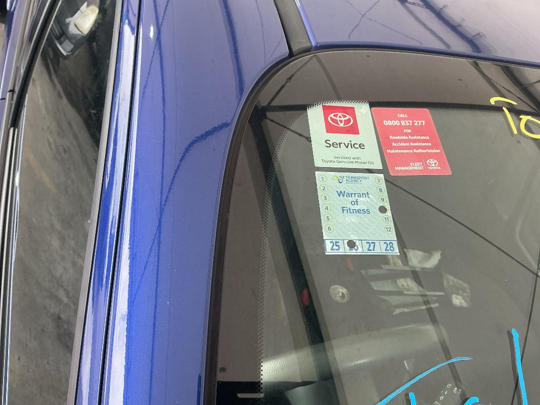 Photo '12' of Toyota Yaris GX