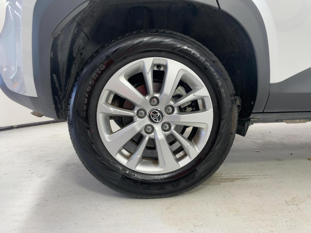 Photo '12' of Toyota Yaris Cross Photo '12' of Toyota Yaris Cross