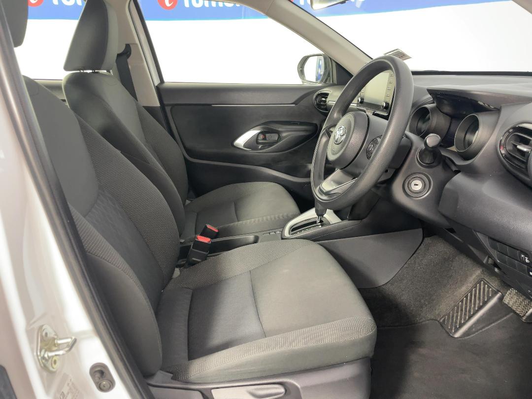 Photo '16' of Toyota Yaris Cross Photo '16' of Toyota Yaris Cross