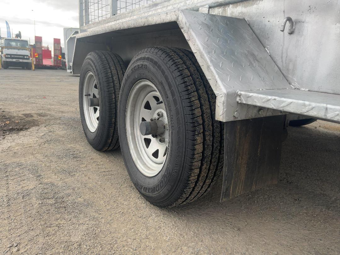 Photo '22' of TRAILER BST2022D Flat Deck - Tandem Photo '22' of TRAILER BST2022D Flat Deck - Tandem