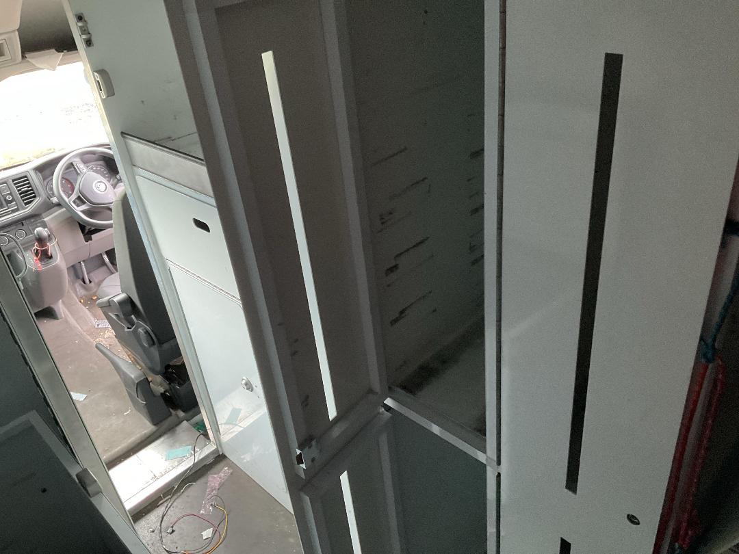 Photo '25' of Volkswagen Crafter 50 130KW MWB Auto Van Photo '25' of Volkswagen Crafter 50 130KW MWB Auto Van