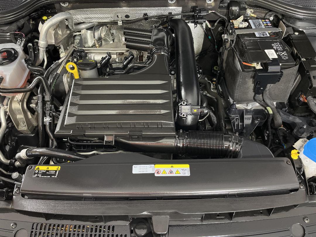 Photo '13' of Volkswagen Golf