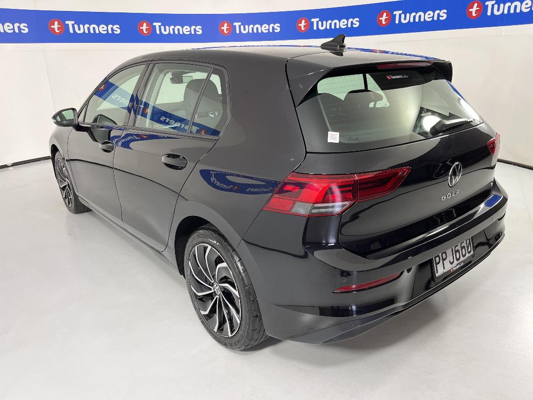 Photo '5' of Volkswagen Golf