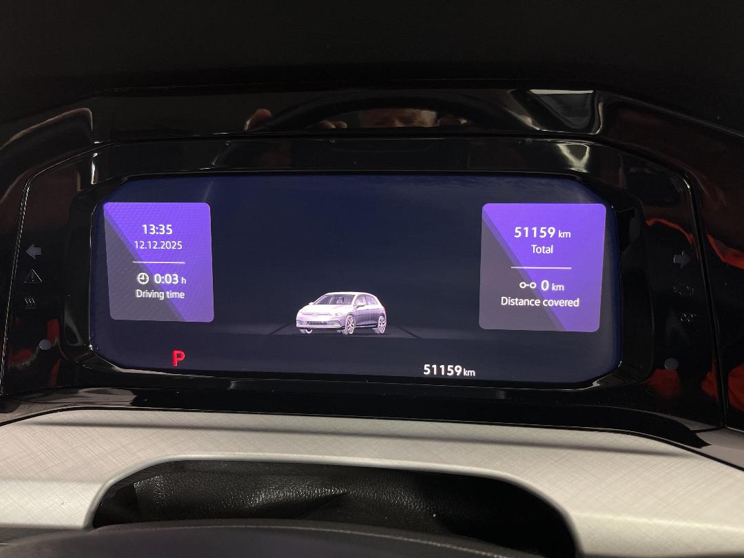 Photo '21' of Volkswagen Golf