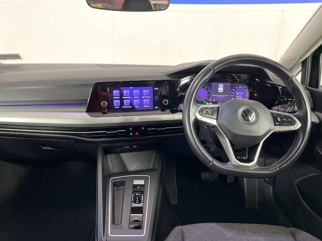 Photo '17' of Volkswagen Golf