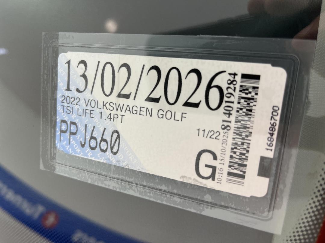 Photo '24' of Volkswagen Golf