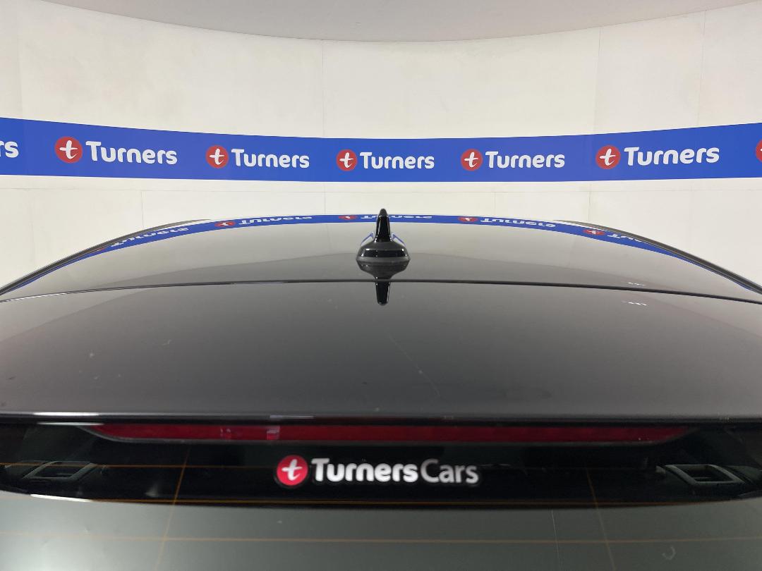 Photo '29' of Volkswagen Golf