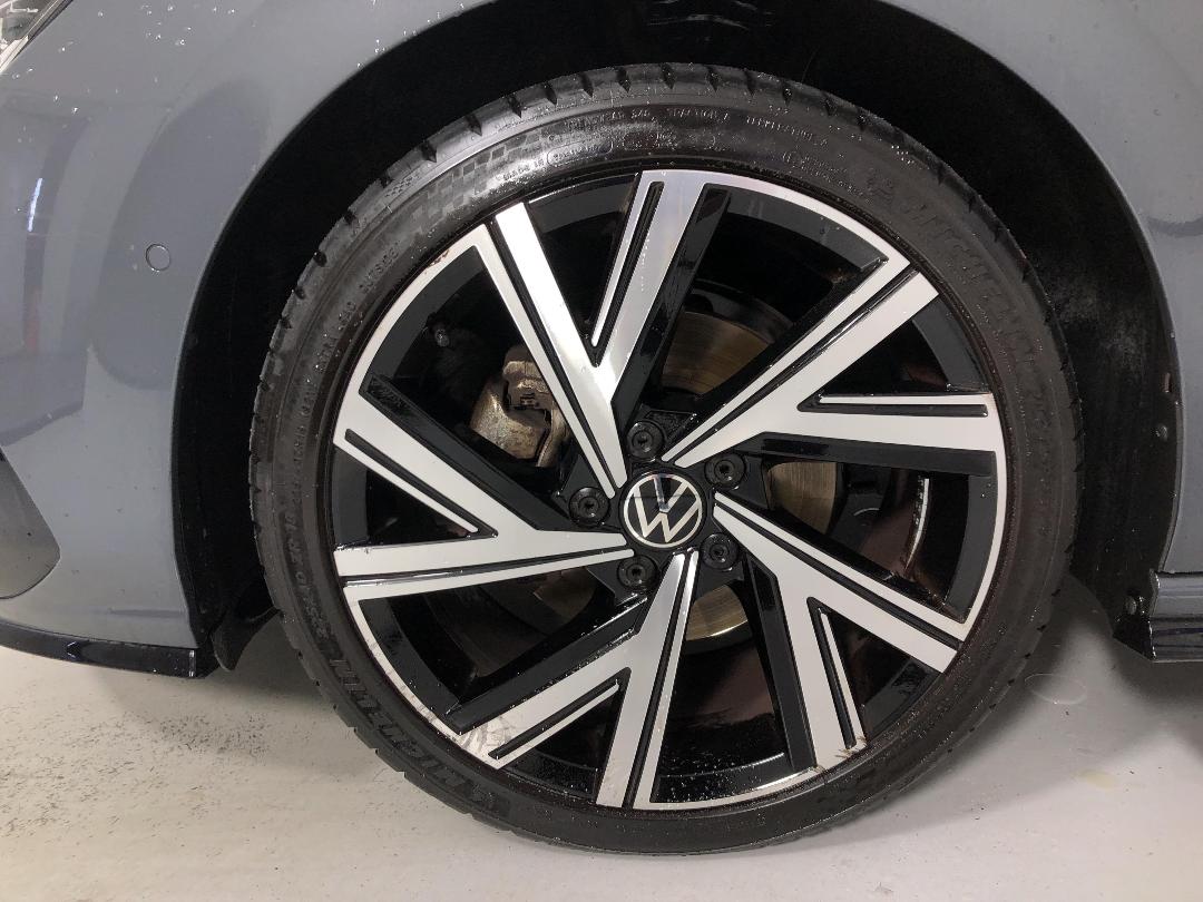 Photo '10' of Volkswagen Golf Photo '10' of Volkswagen Golf