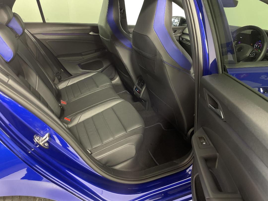 Photo '20' of Volkswagen Golf Photo '20' of Volkswagen Golf