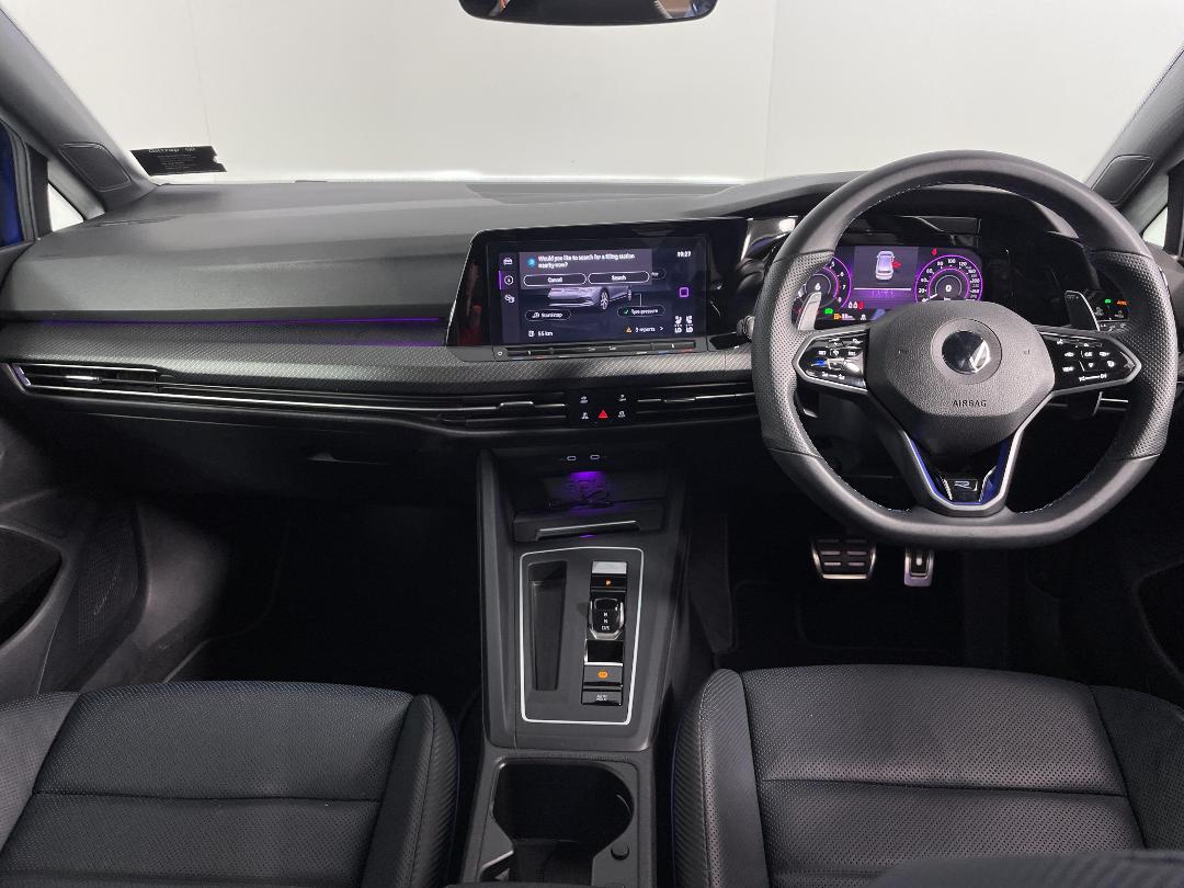 Photo '18' of Volkswagen Golf Photo '18' of Volkswagen Golf