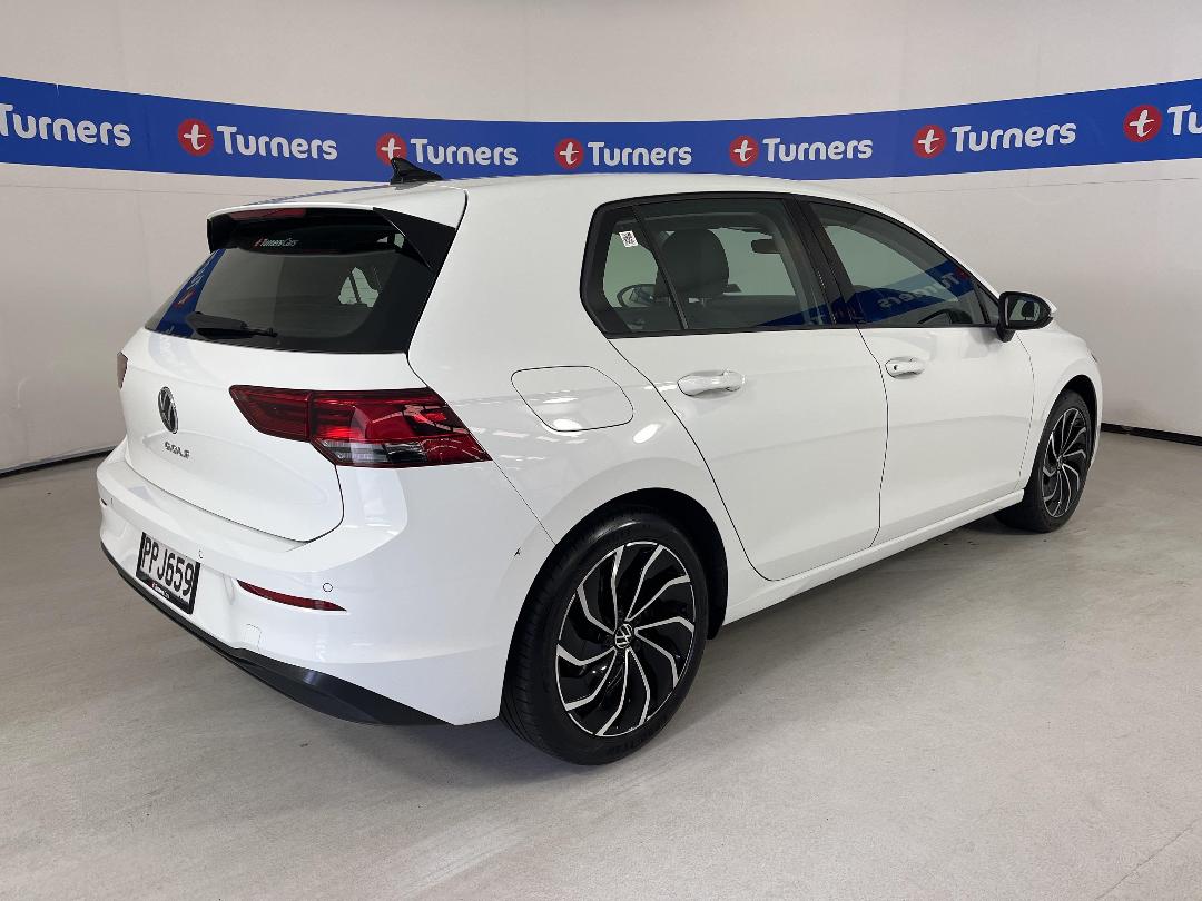 Photo '7' of Volkswagen Golf Photo '7' of Volkswagen Golf