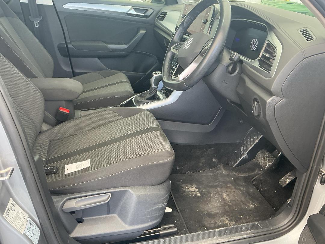 Photo '17' of Volkswagen T-ROC TSI Life 2WD