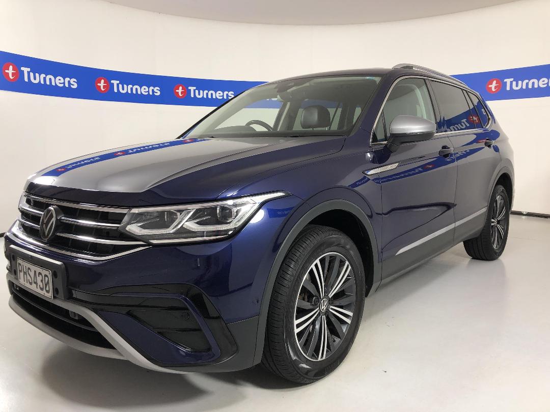 Photo '4' of Volkswagen Tiguan Photo '4' of Volkswagen Tiguan