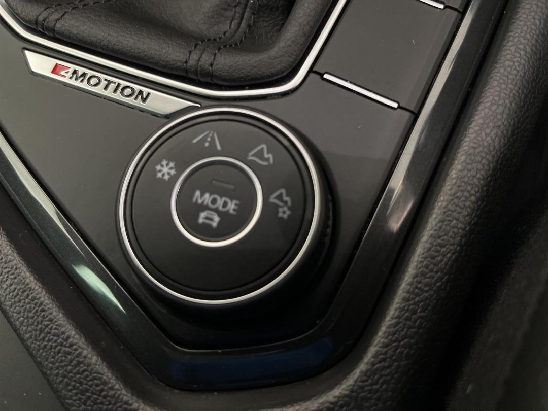 Photo '25' of Volkswagen Tiguan