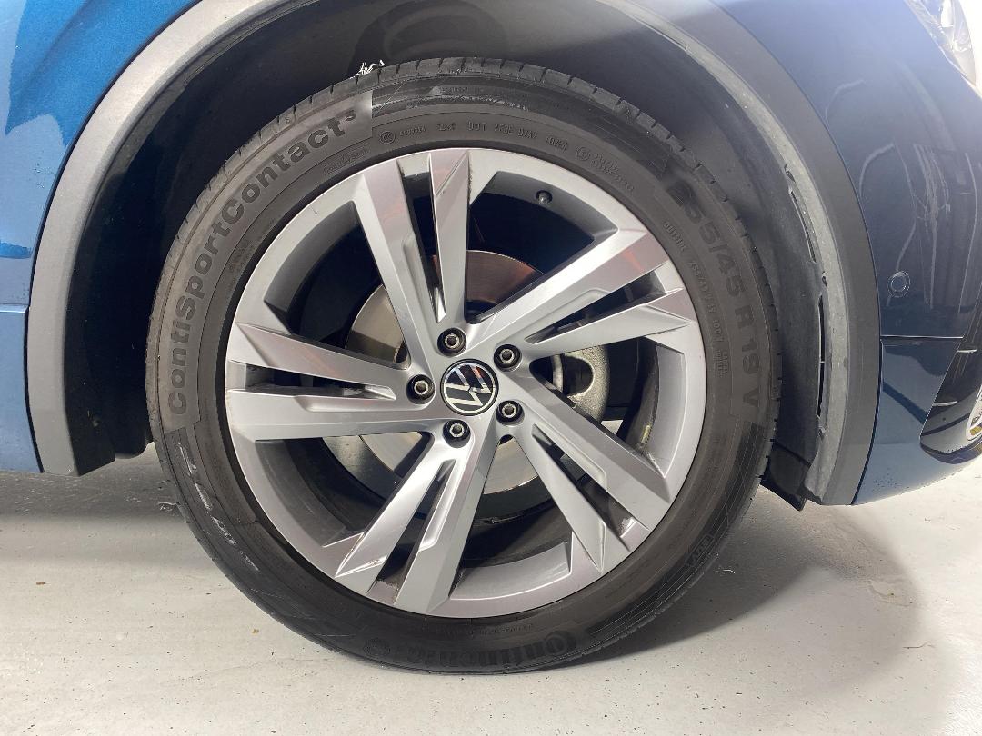 Photo '9' of Volkswagen Tiguan Photo '9' of Volkswagen Tiguan