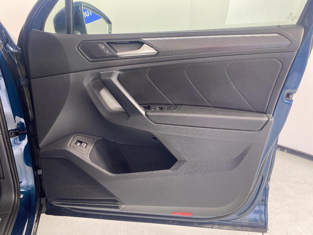 Photo '15' of Volkswagen Tiguan Photo '15' of Volkswagen Tiguan