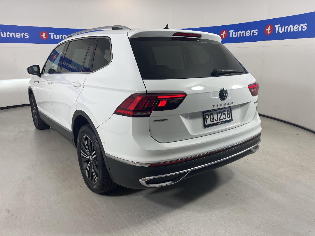 Photo '5' of Volkswagen Tiguan Photo '5' of Volkswagen Tiguan