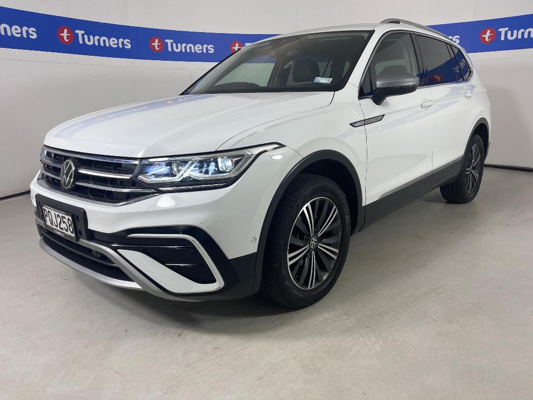 Photo '4' of Volkswagen Tiguan Photo '4' of Volkswagen Tiguan