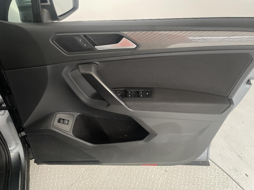 Photo '15' of Volkswagen Tiguan