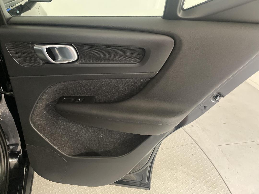 Photo '19' of Volvo XC40