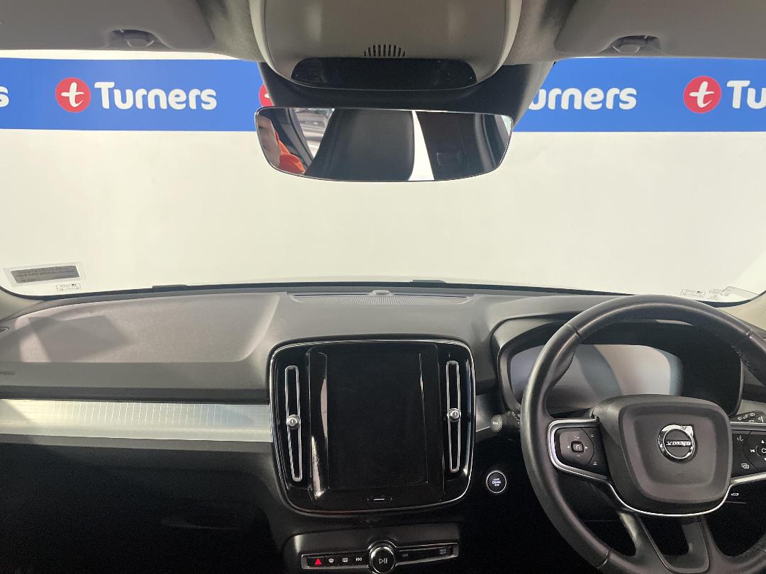 Photo '17' of Volvo XC40