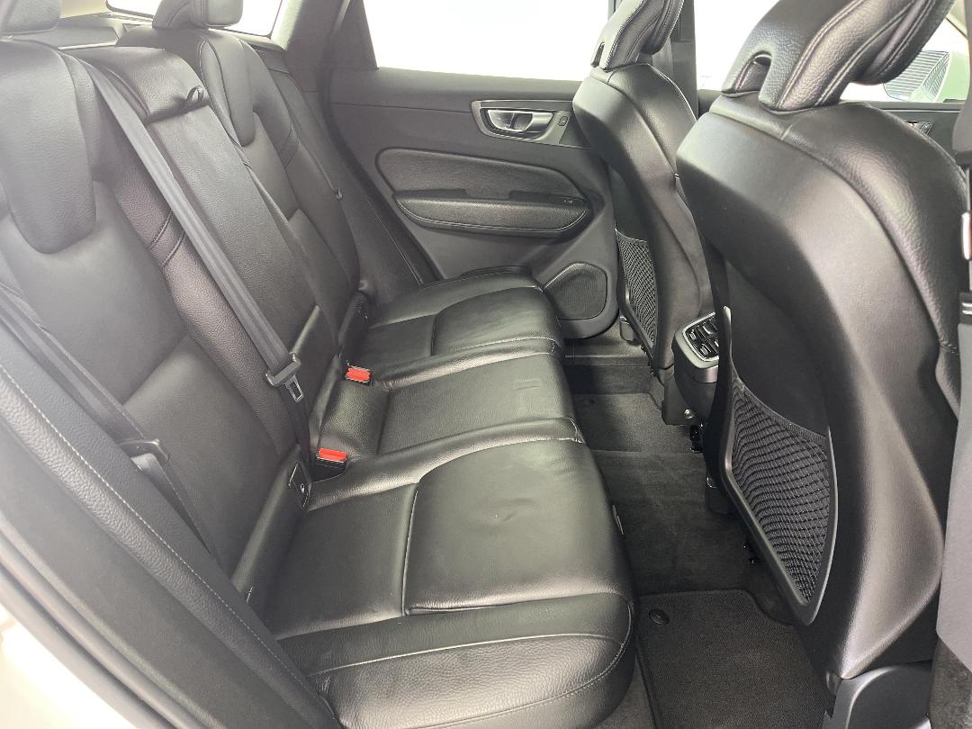 Photo '20' of Volvo XC60 Photo '20' of Volvo XC60