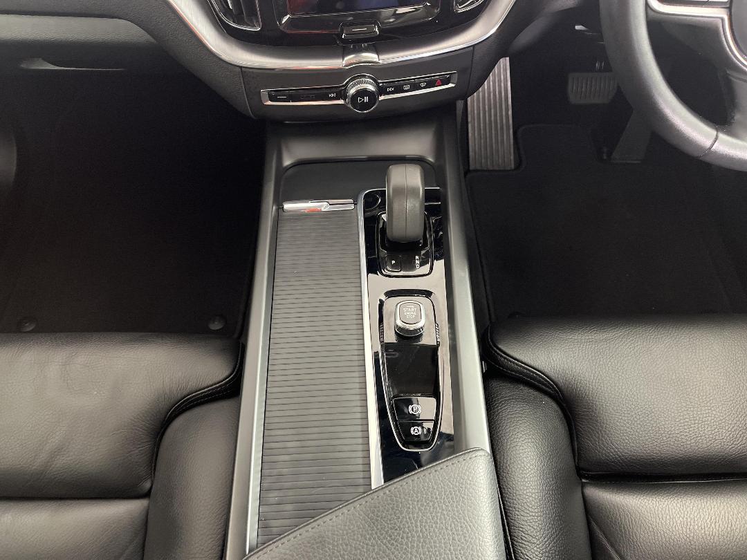 Photo '18' of Volvo XC60 Photo '18' of Volvo XC60