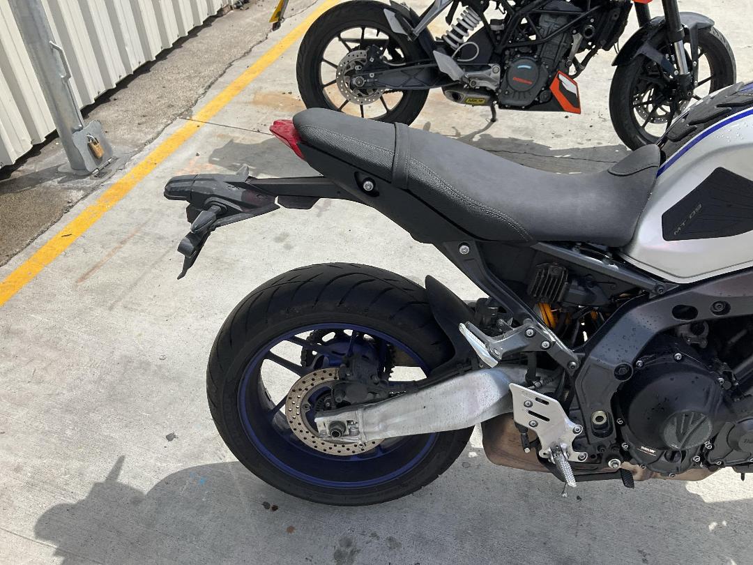 Photo '13' of Yamaha MT09A SPN