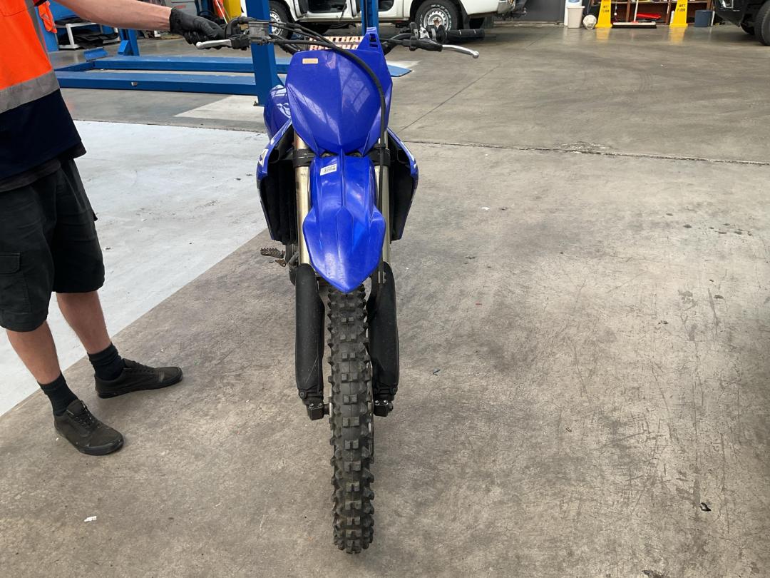 Photo '6' of Yamaha YZ450F Photo '6' of Yamaha YZ450F